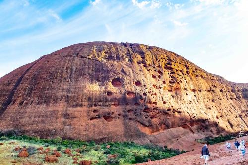 Kata Tjuta Gorge