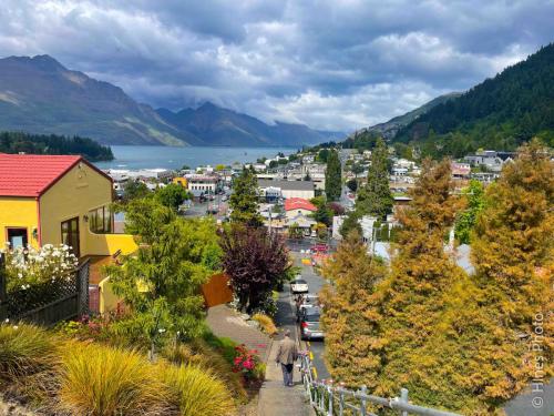 On The Queenstown Hill Walking Track
